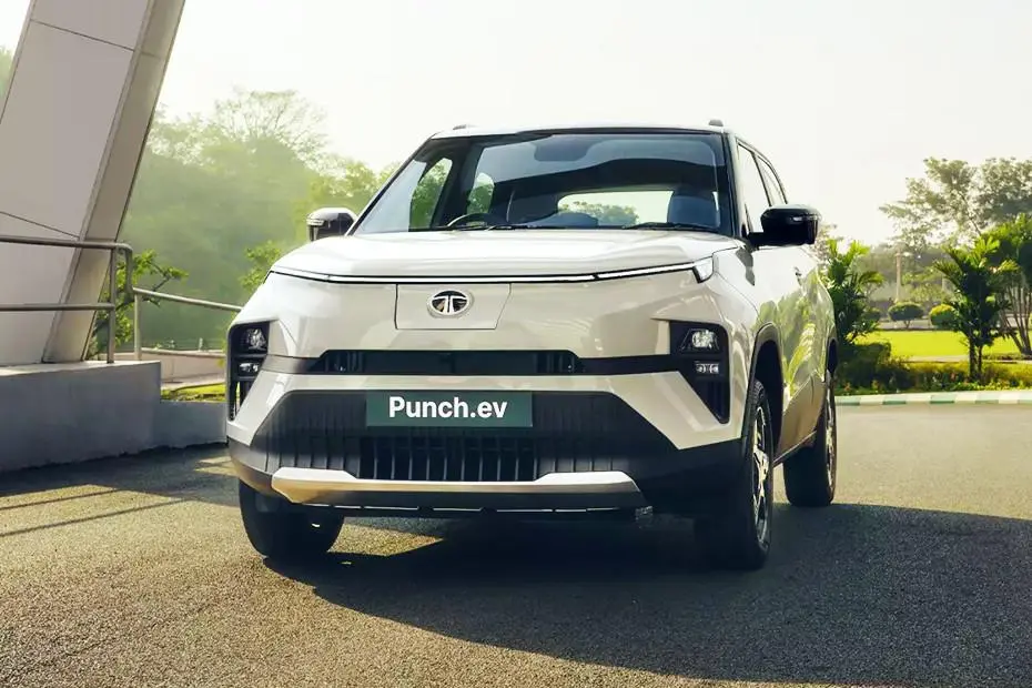 tata punch ev battery life warranty